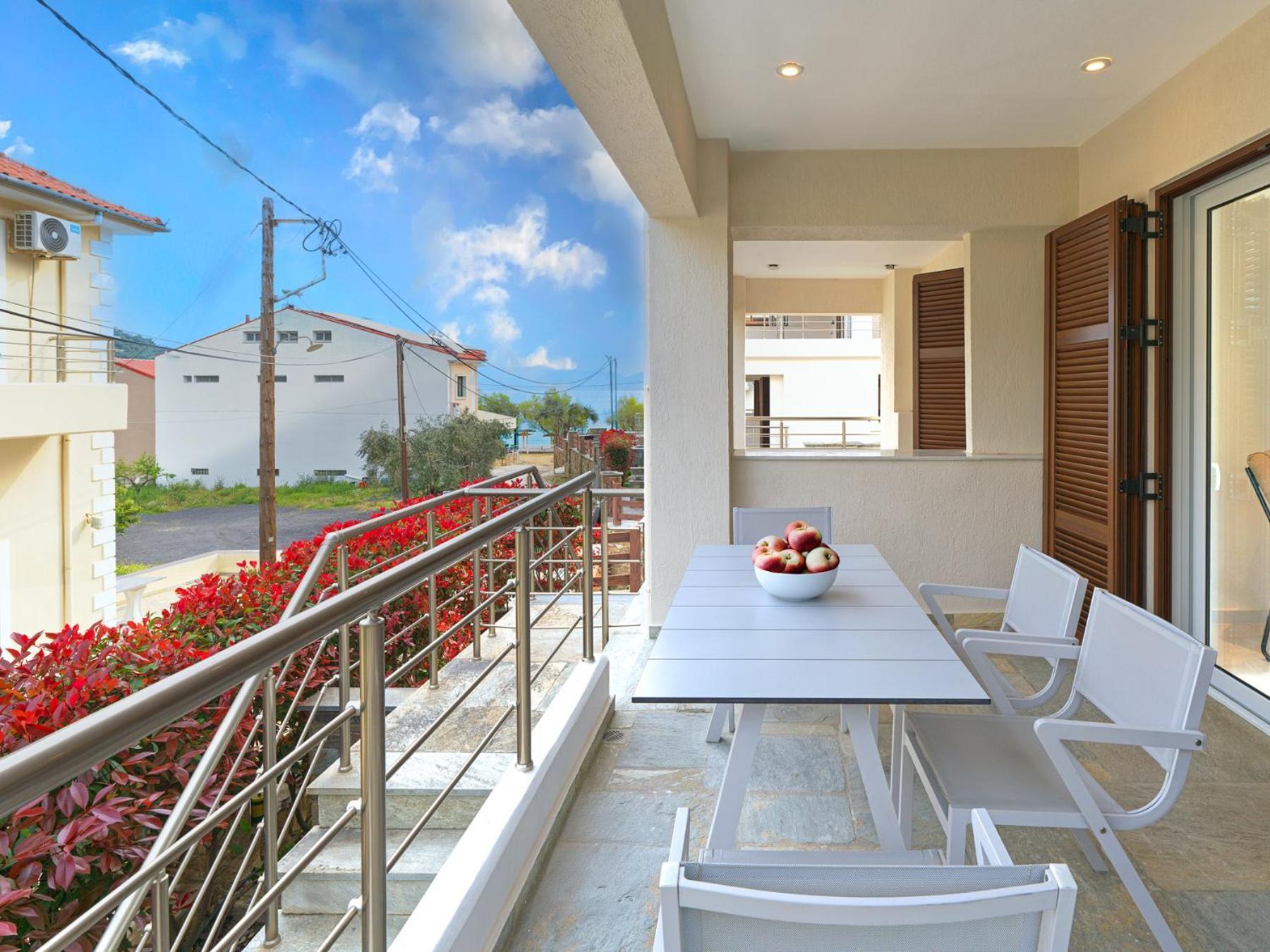 Olivia Sports And Sea Villa Pteleos Exterior photo